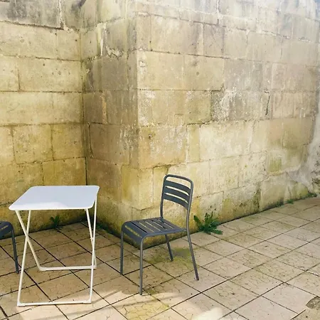 Avec Cour Privée Appartamento *